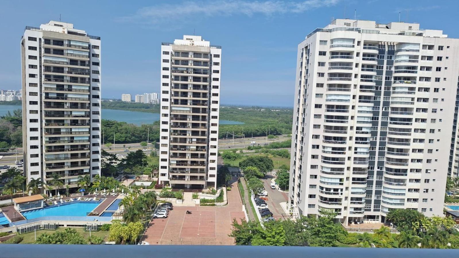 Apartamento Ilha Pura Barra *